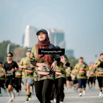 Runner Photo 6717183