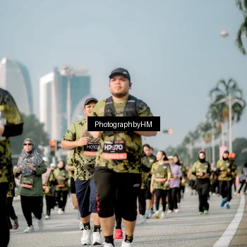 Runner Photo 6717199