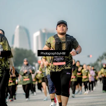 Runner Photo 6717201