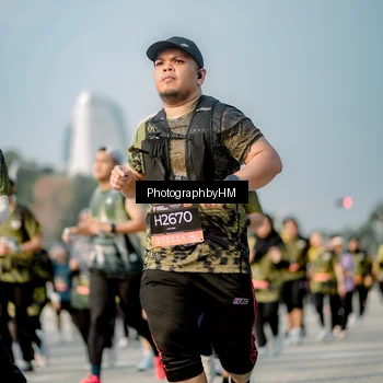 Runner Photo 6717212
