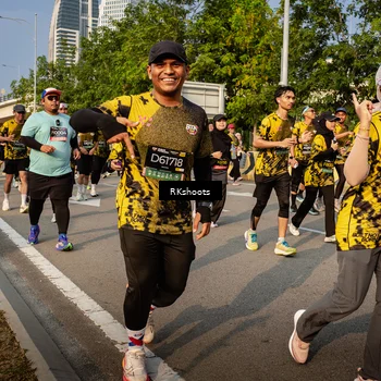Runner Photo 6717221