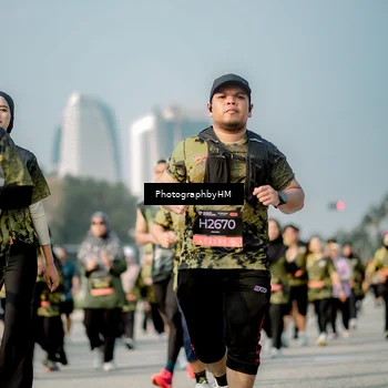 Runner Photo 6717239