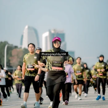 Runner Photo 6717271
