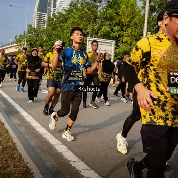 Runner Photo 6717272