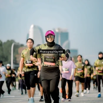 Runner Photo 6717285
