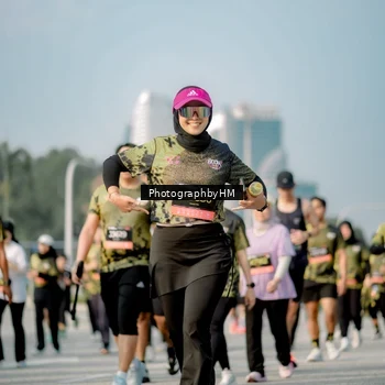 Runner Photo 6717300