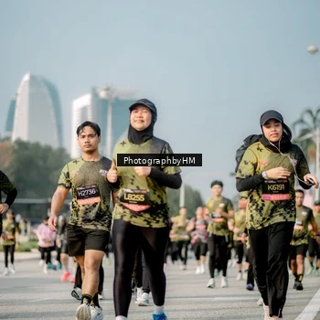 Runner Photo 6717311