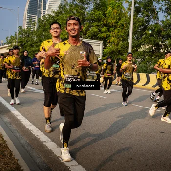 Runner Photo 6717315