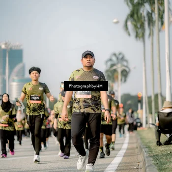 Runner Photo 6717355