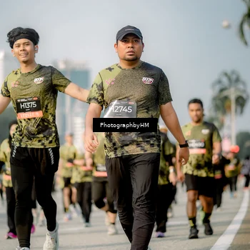 Runner Photo 6717391