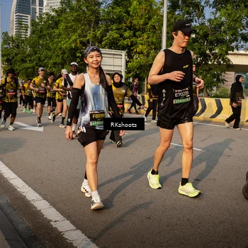 Runner Photo 6717393