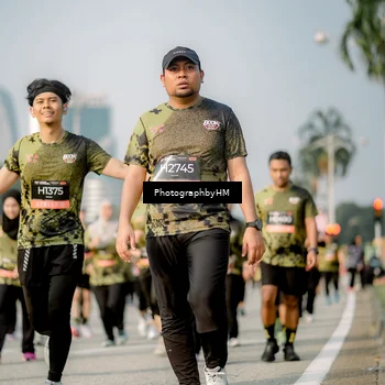 Runner Photo 6717394