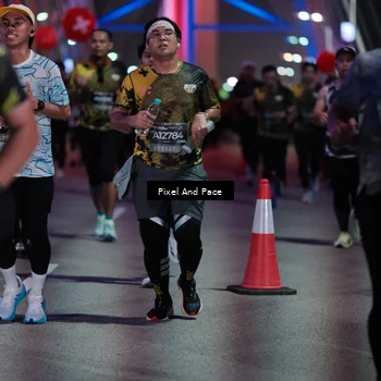 Runner Photo 6717414