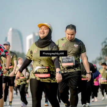 Runner Photo 6717434