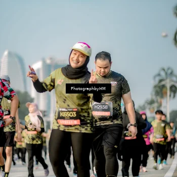 Runner Photo 6717435