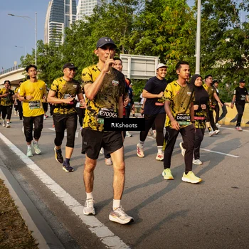 Runner Photo 6717450