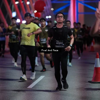 Runner Photo 6717451