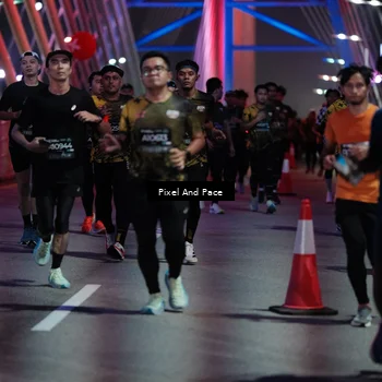 Runner Photo 6717479