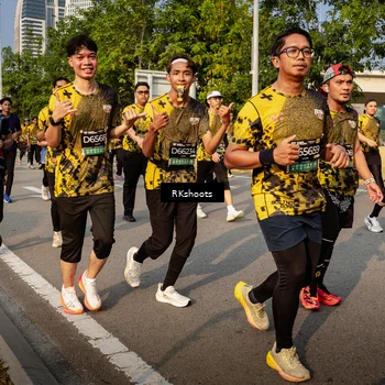 Runner Photo 6717491
