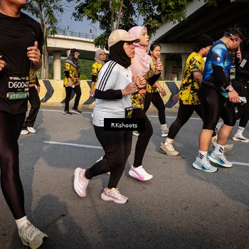 Runner Photo 6717492