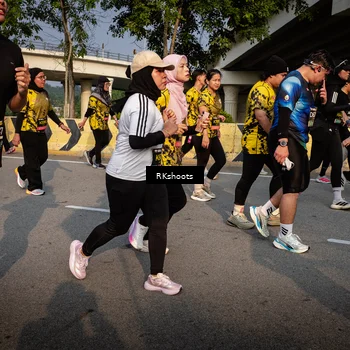 Runner Photo 6717493