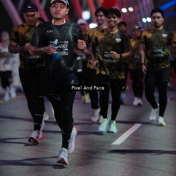 Runner Photo 6717518