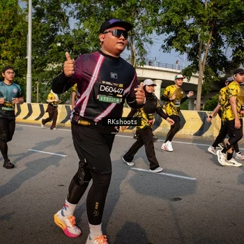 Runner Photo 6717535