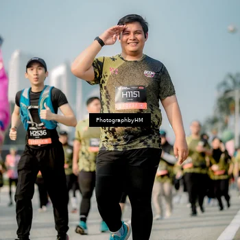 Runner Photo 6717589