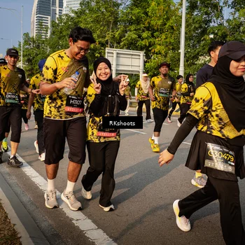 Runner Photo 6717592
