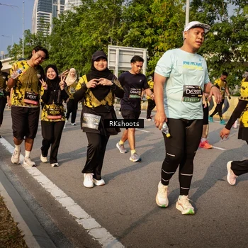 Runner Photo 6717597