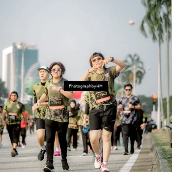 Runner Photo 6717646