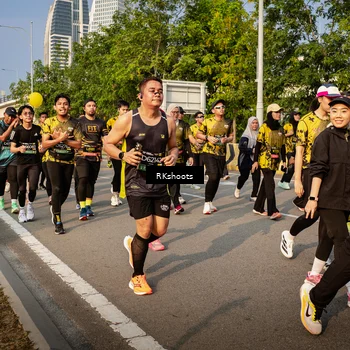 Runner Photo 6717698