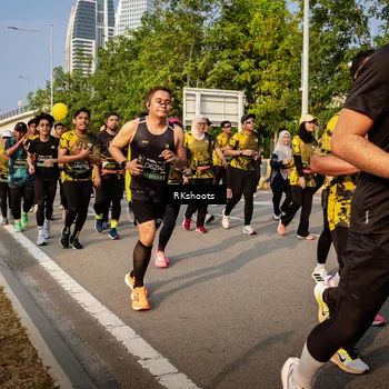 Runner Photo 6717699