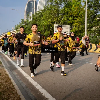 Runner Photo 6717728