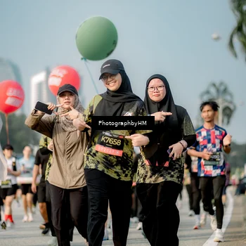 Runner Photo 6717735