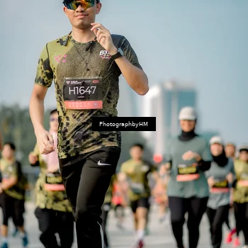 Runner Photo 6717804