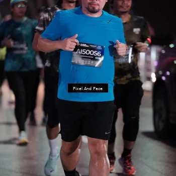 Runner Photo 6717817