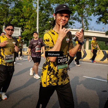 Runner Photo 6717849