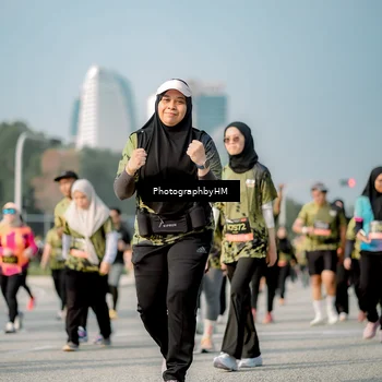 Runner Photo 6717881