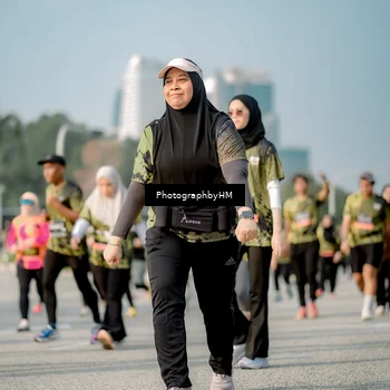 Runner Photo 6717884