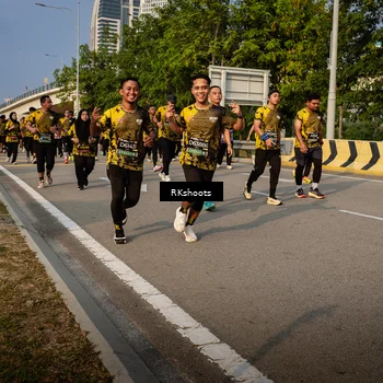 Runner Photo 6717896