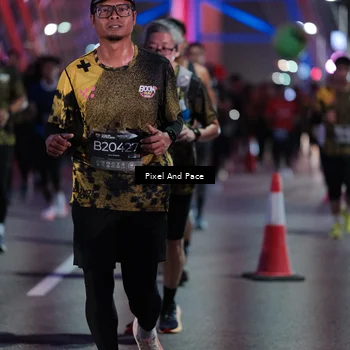Runner Photo 6717916