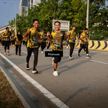 Runner Photo 6717920