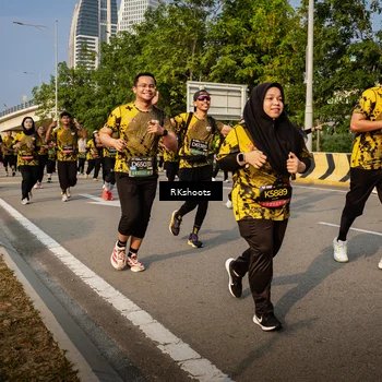Runner Photo 6717921