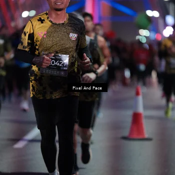 Runner Photo 6717935