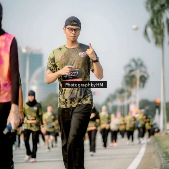 Runner Photo 6717971
