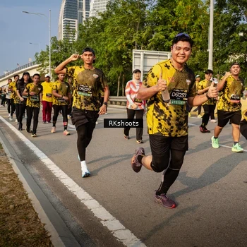 Runner Photo 6717972
