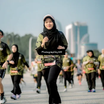 Runner Photo 6717992