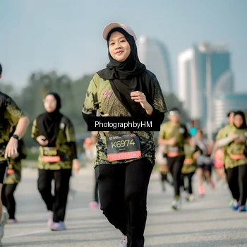 Runner Photo 6717994