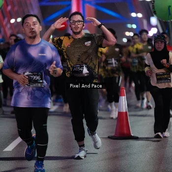 Runner Photo 6717998